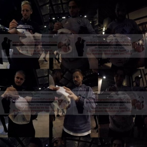 2017 Vancouver Whitecaps Team Signed Soccer Ball - Picture 3 of 7